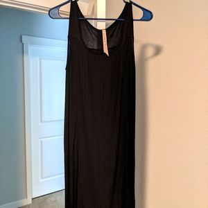 Hem & Thread black dress